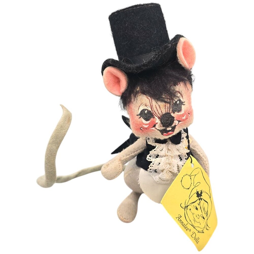 Vintage Annalee Groom Mouse With Tuxedo Coat and Top Hat 1993 USA New Years